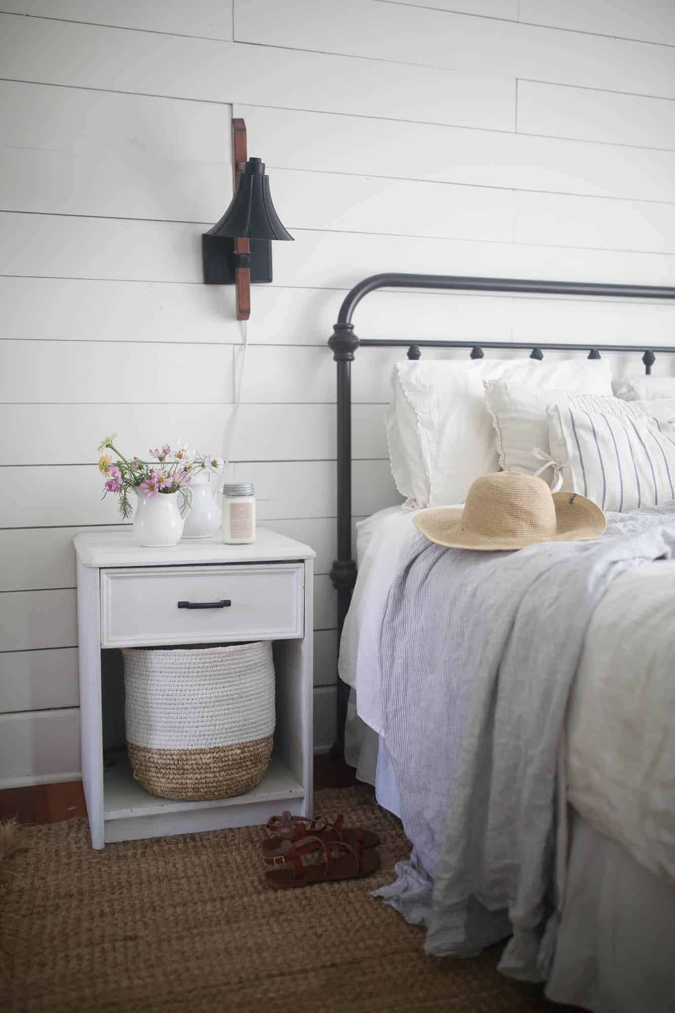 Summer Farmhouse Bedroom Tour Farmhouse On Boone