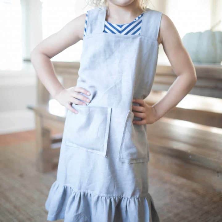 DIY Pinafore Apron for Girls Free Pattern
