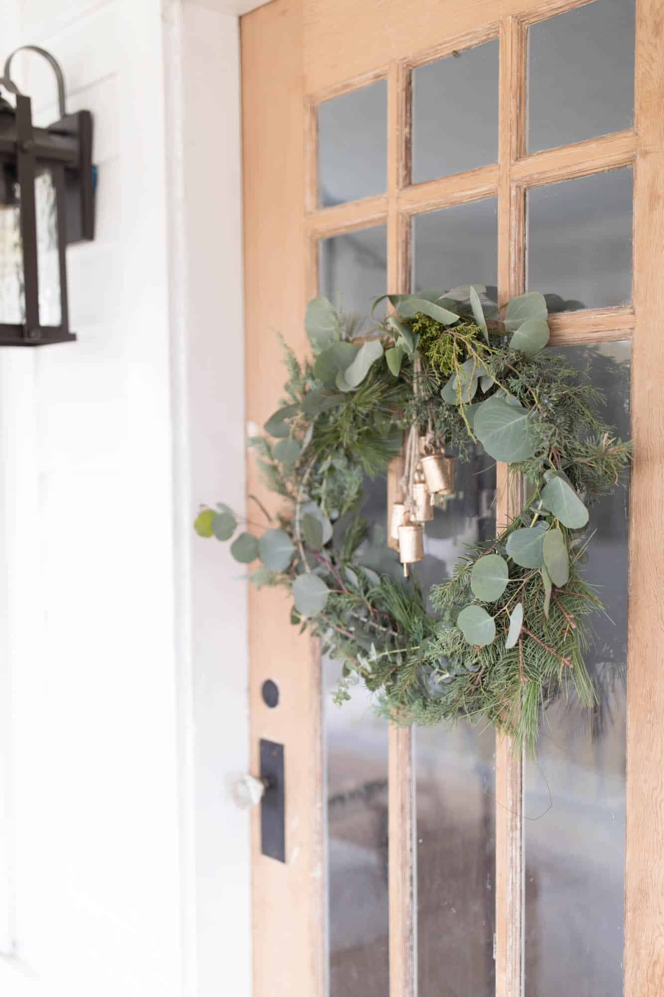 DIY Wreath Christmas- How to Make Fresh Christmas Wreath