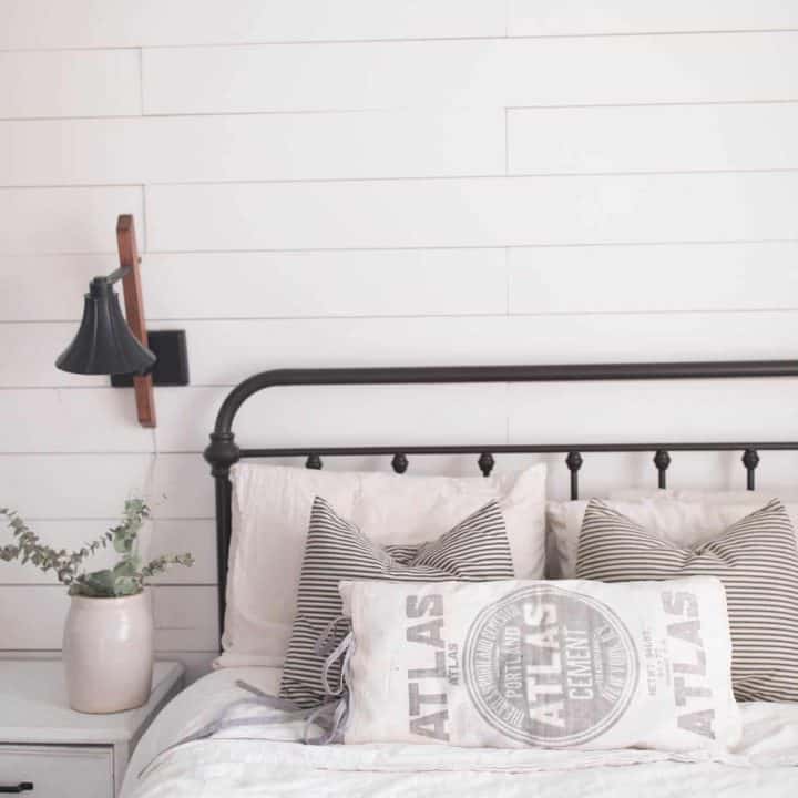 DIY Concrete Sack Pillow Cover