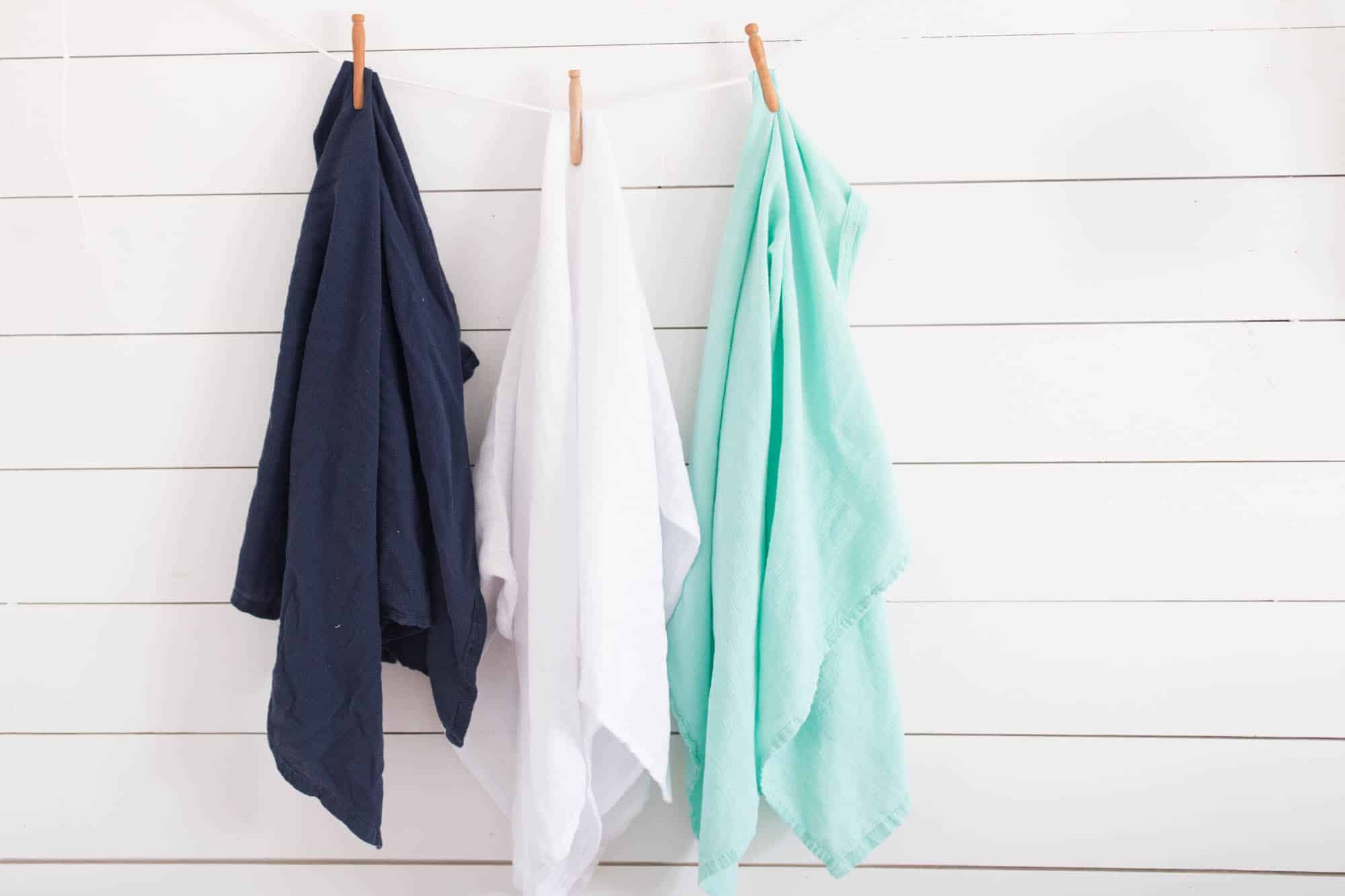 https://www.farmhouseonboone.com/wp-content/uploads/2018/02/How-to-Make-Muslin-Swaddle-Blankets-11.jpg