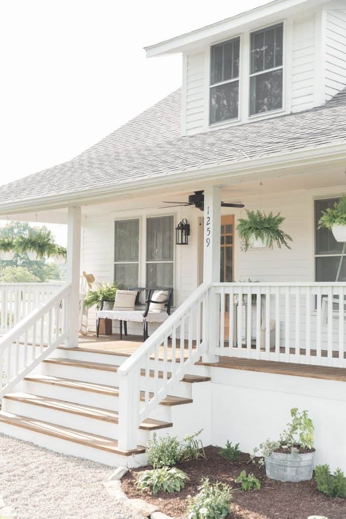 Farmhouse Entryway Makeover - Farmhouse on Boone