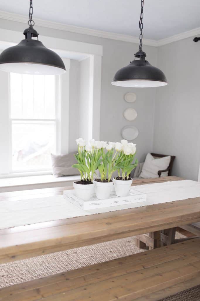 farmhouse dining room simple spring table centerpiece