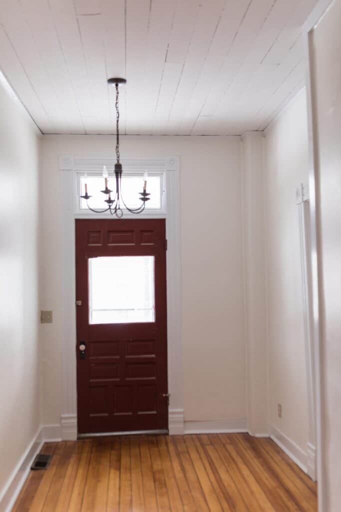 Farmhouse Entryway Makeover - Farmhouse on Boone