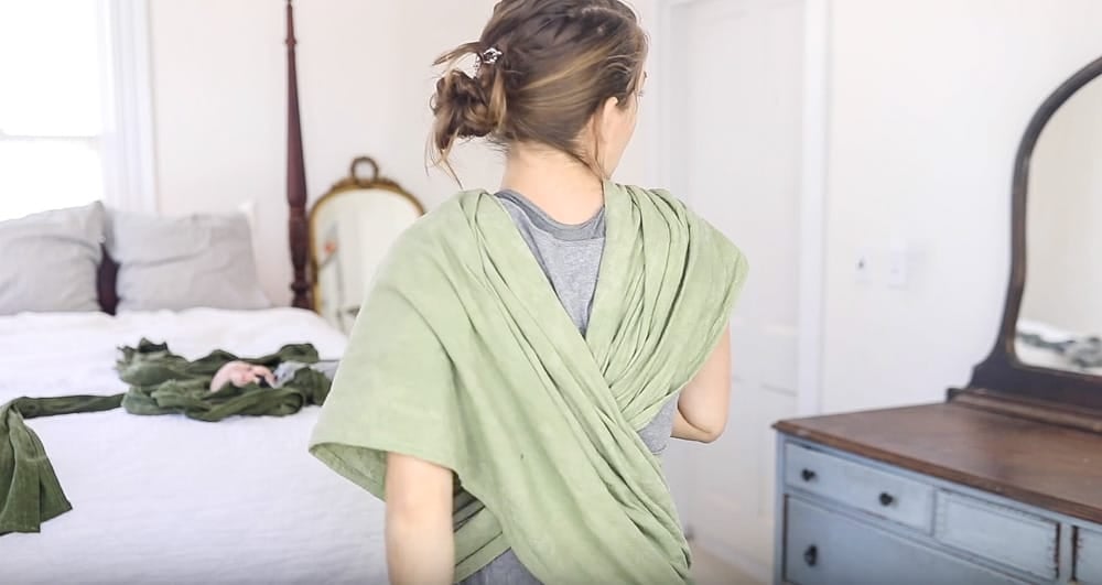 diy woven wrap tails crossed behind women's back