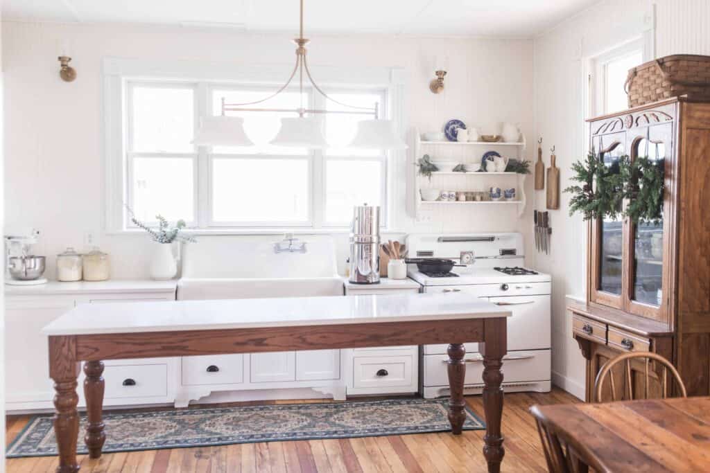 farmhouse kitchen with organization