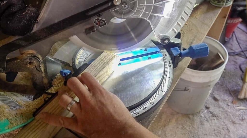 cutting a 1x1 ends to make points with a miter saw