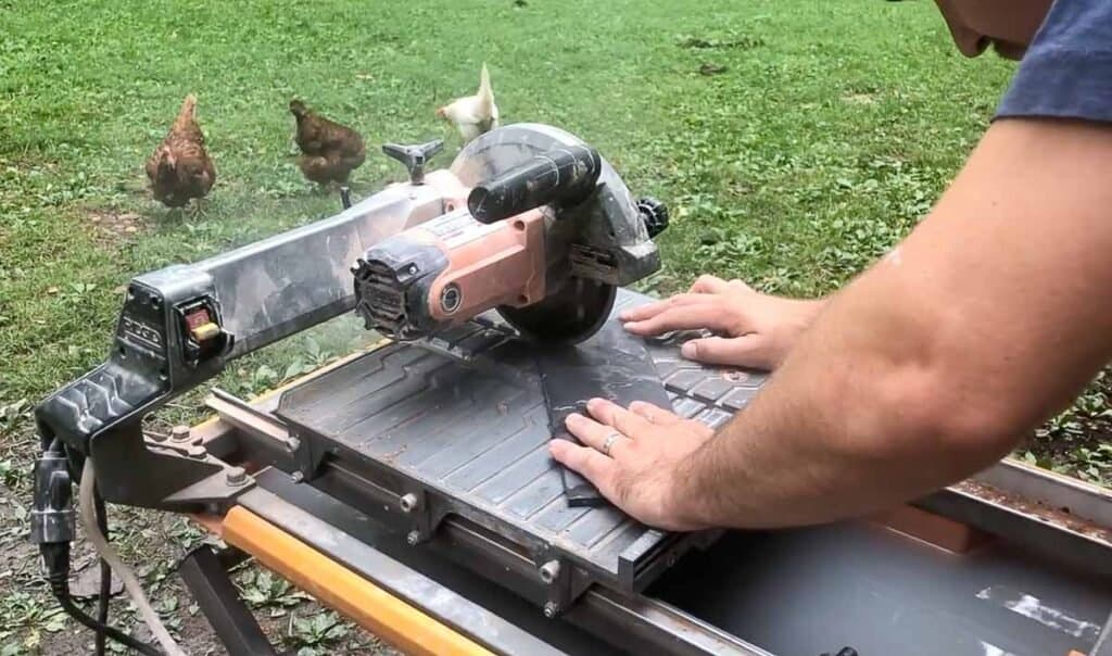 using tile saw to cut tile