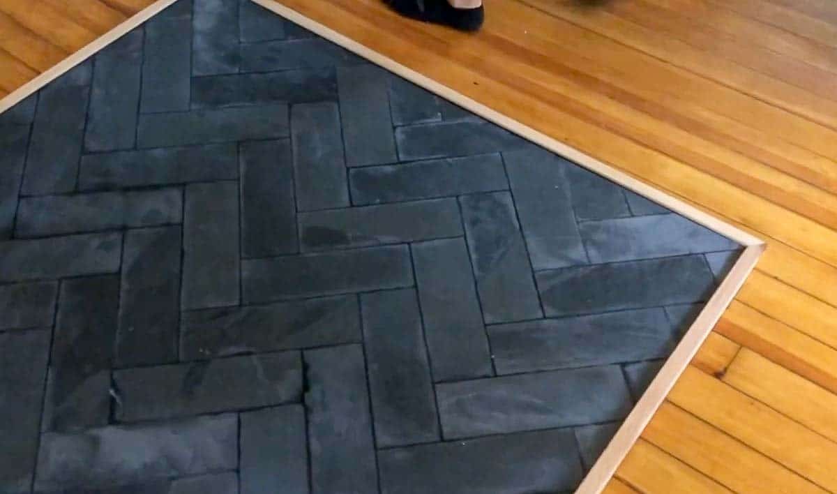 DIY Hearth Pad Farmhouse on Boone