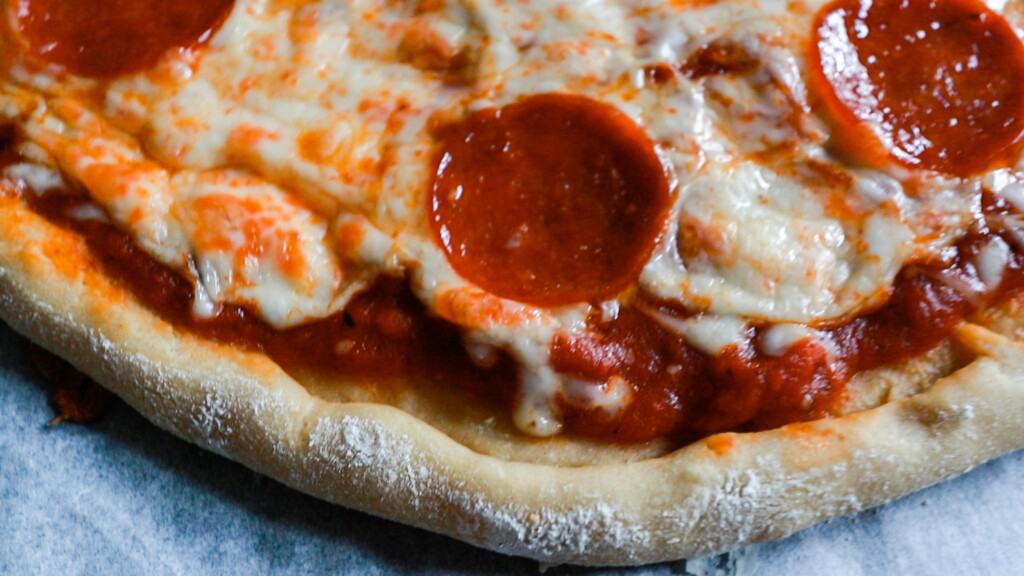 close up photo of pepperoni pizza made with a einkorn pizza crust