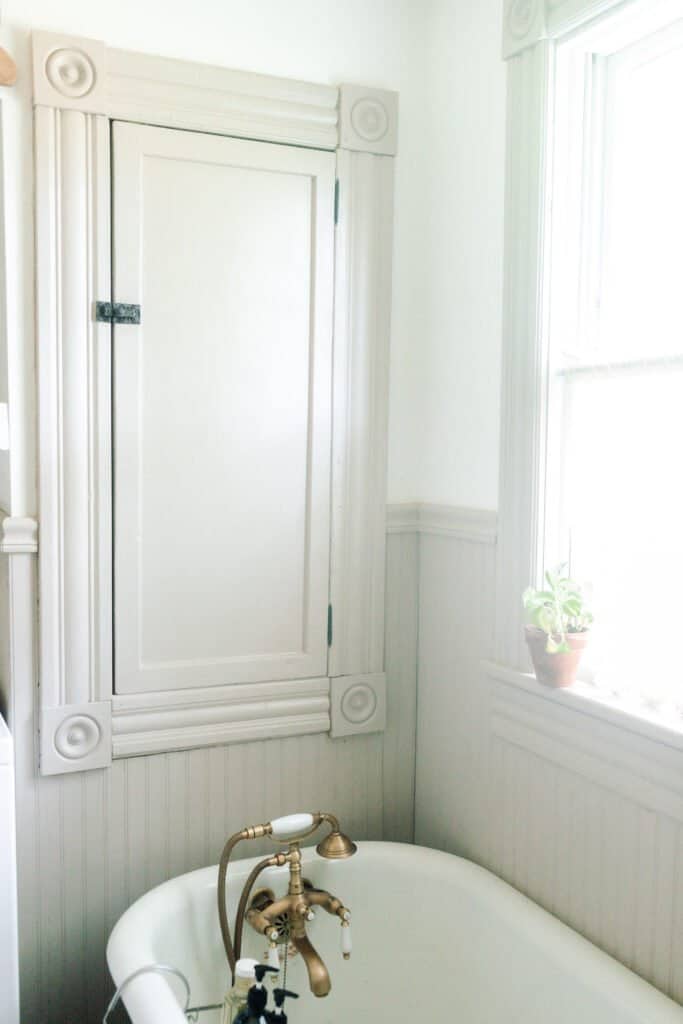 Farmhouse Bathroom Organization - Farmhouse on Boone