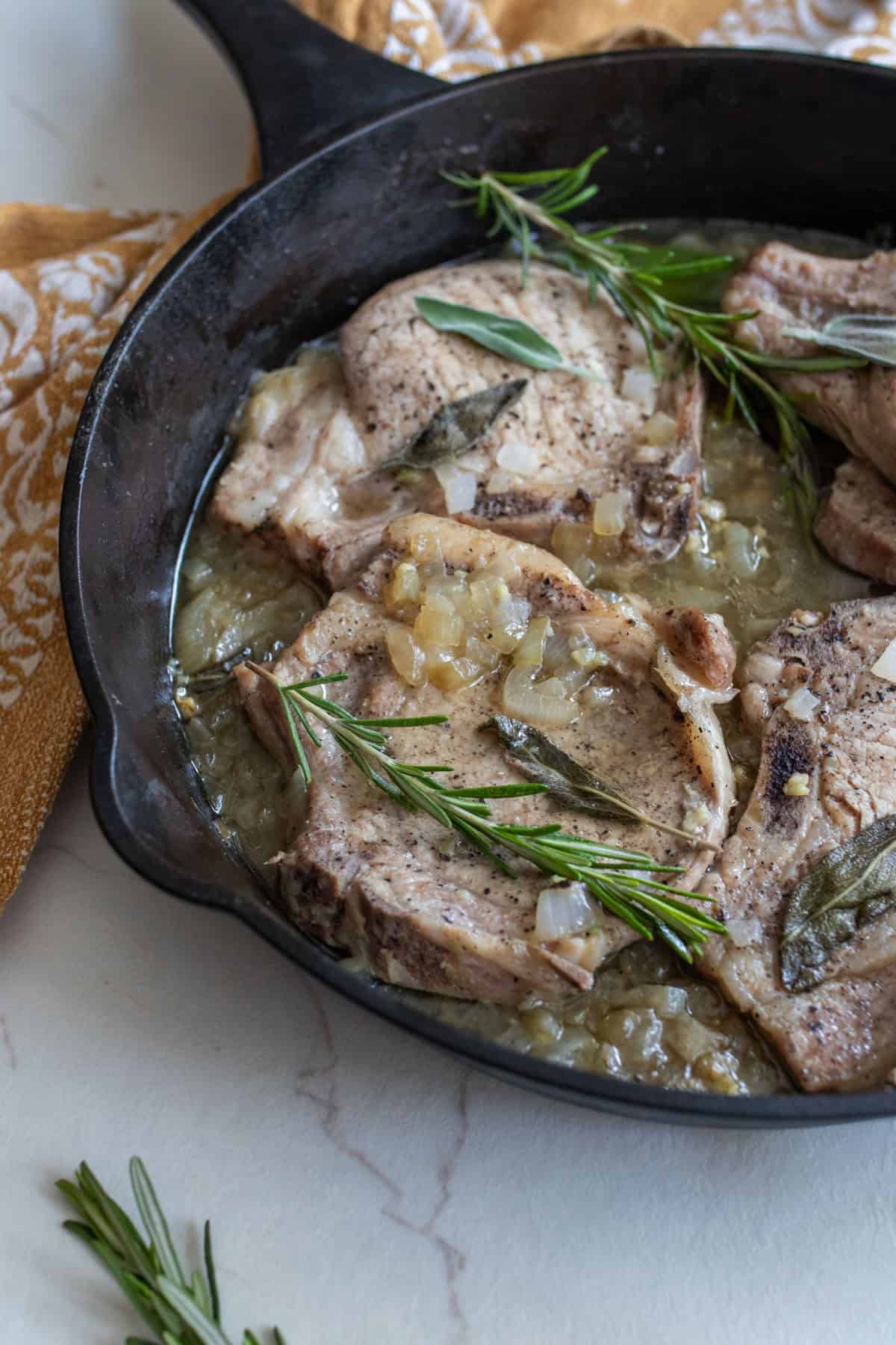 How to Cook Pork Chops on Stove: Easy, Juicy, Flavorful Guide