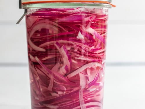 Easy Quick-Pickled Red Onions - Farmhouse on Boone